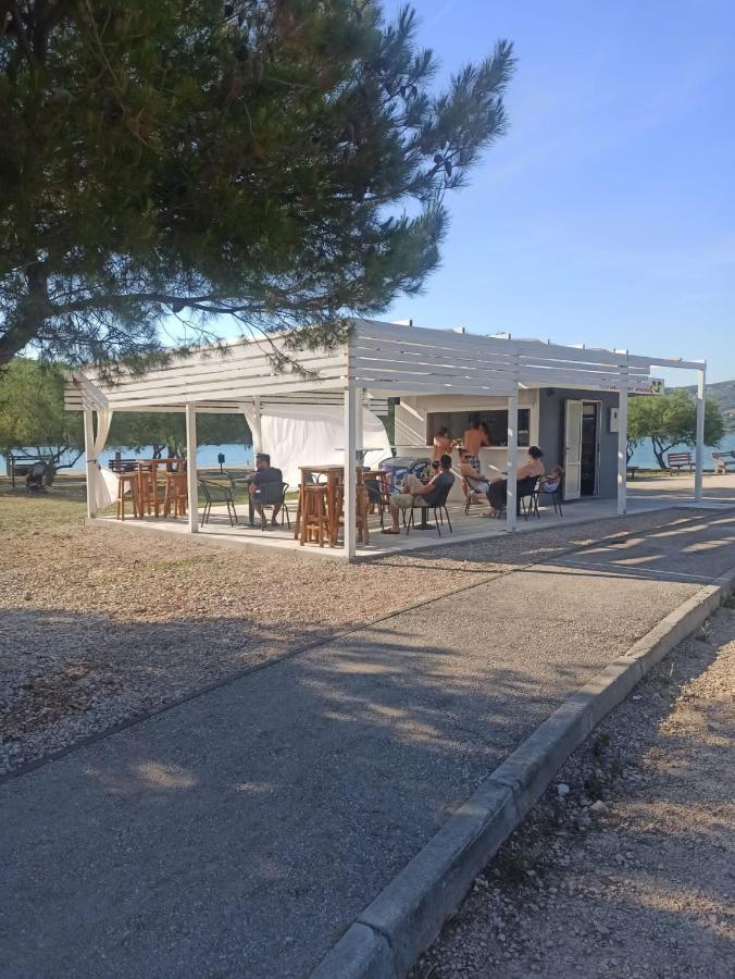 Carpe Diem Jadrtovac Exterior photo